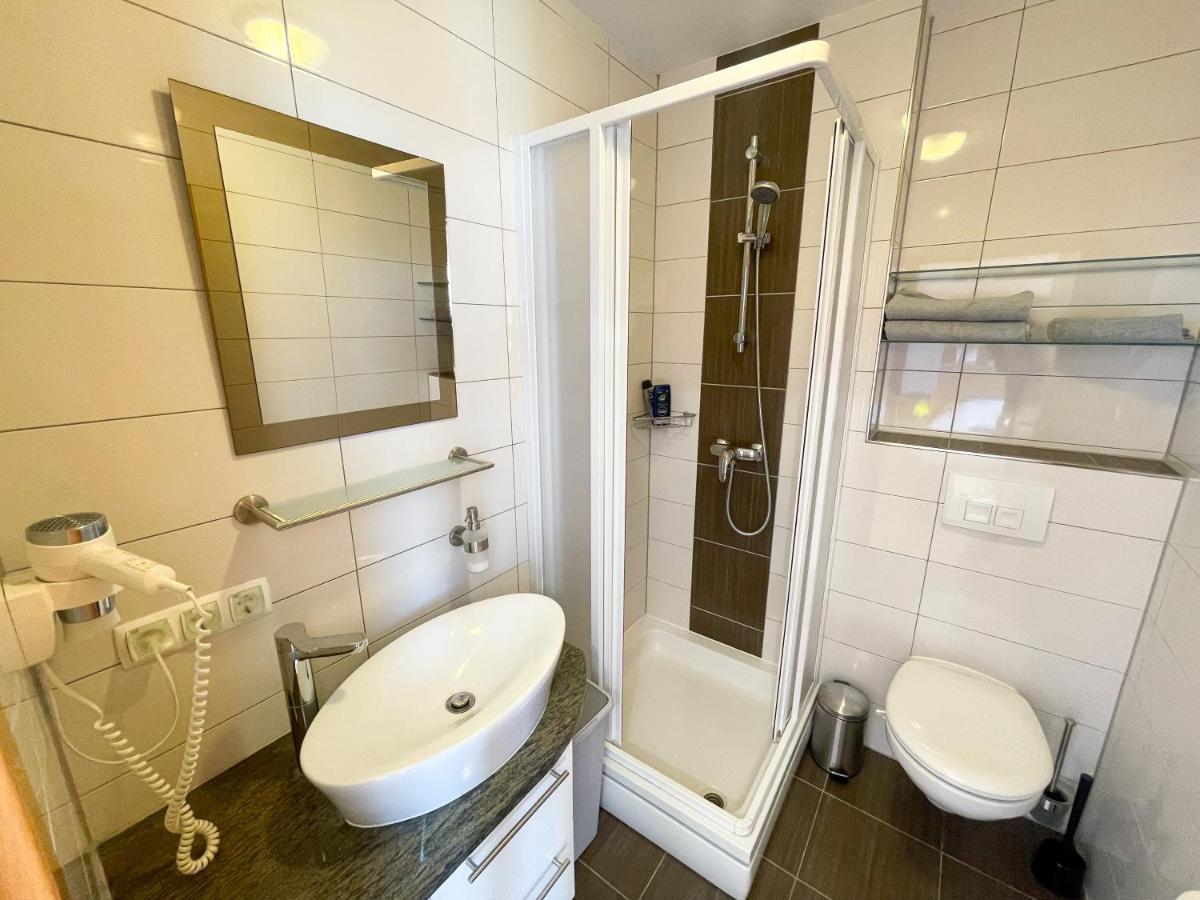Apartments Sams Novi Vinodolski Eksteriør bilde