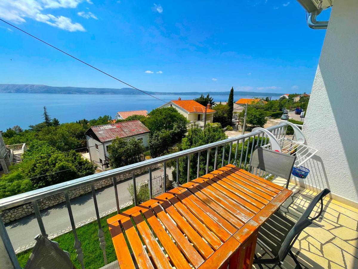 Apartments Sams Novi Vinodolski Eksteriør bilde