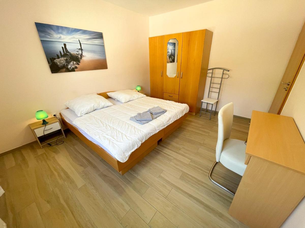 Apartments Sams Novi Vinodolski Eksteriør bilde
