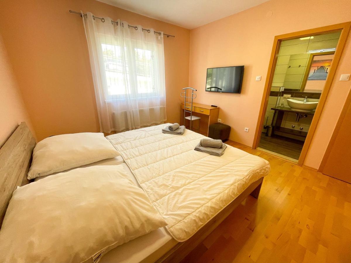 Apartments Sams Novi Vinodolski Eksteriør bilde